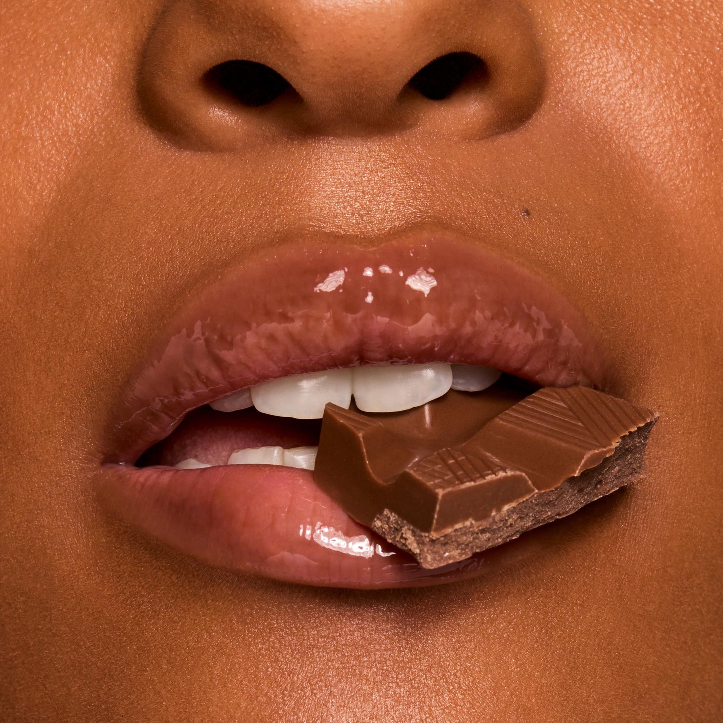 Fresh Kiss Glossy Balm - Image 2
