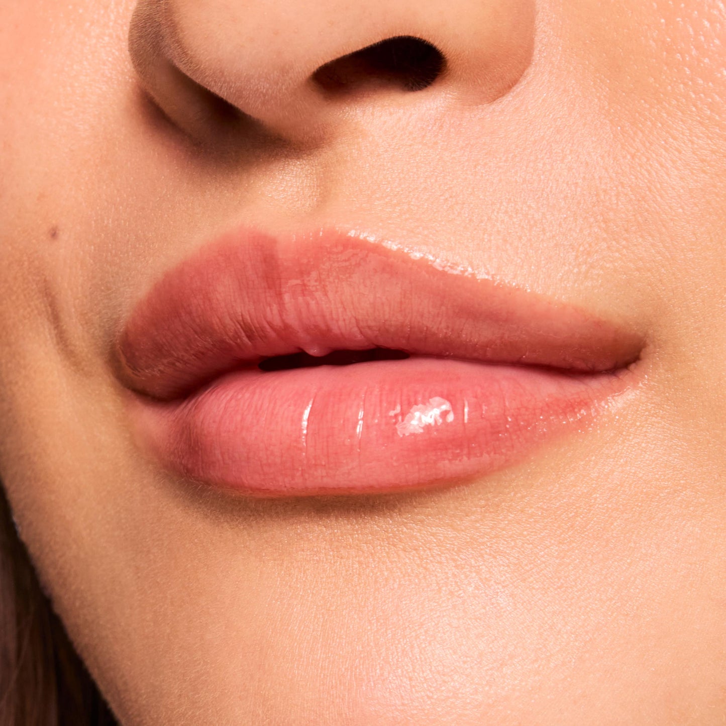 Fresh Kiss Glossy Balm - Image 3