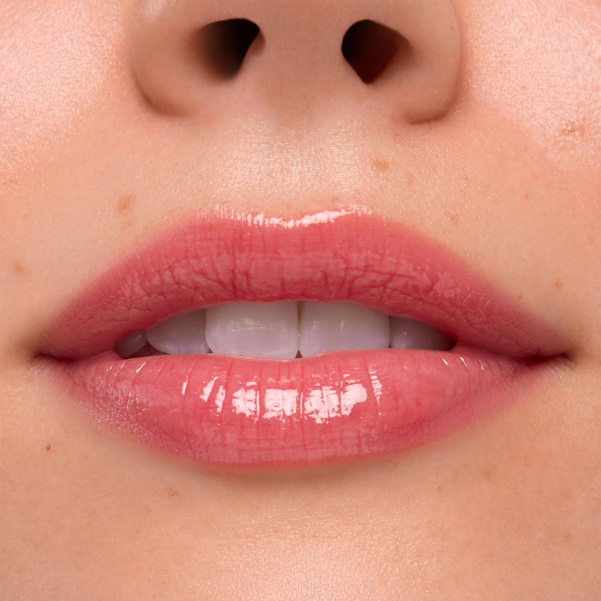 Ultra Glossy Lip - Image 3