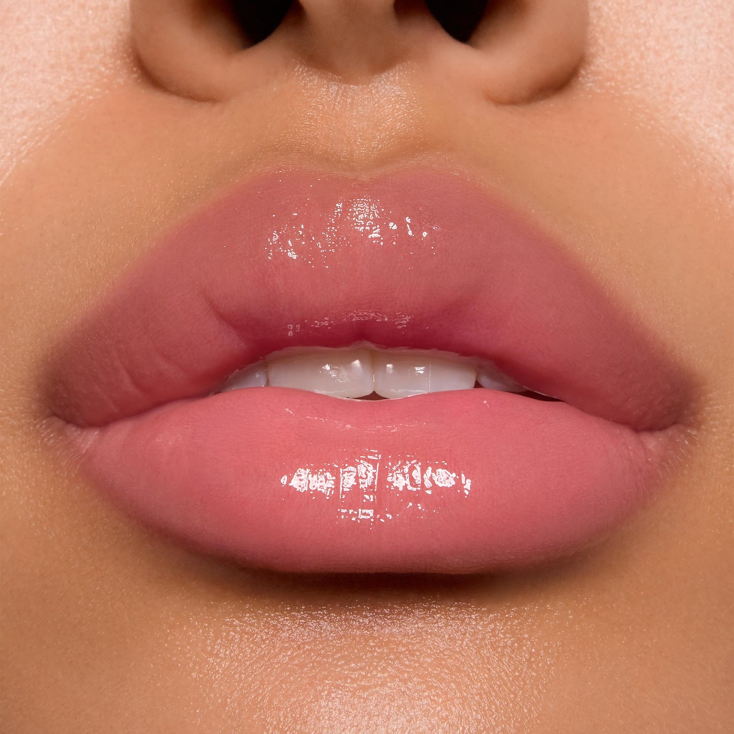 Ultra Glossy Lip - Image 3