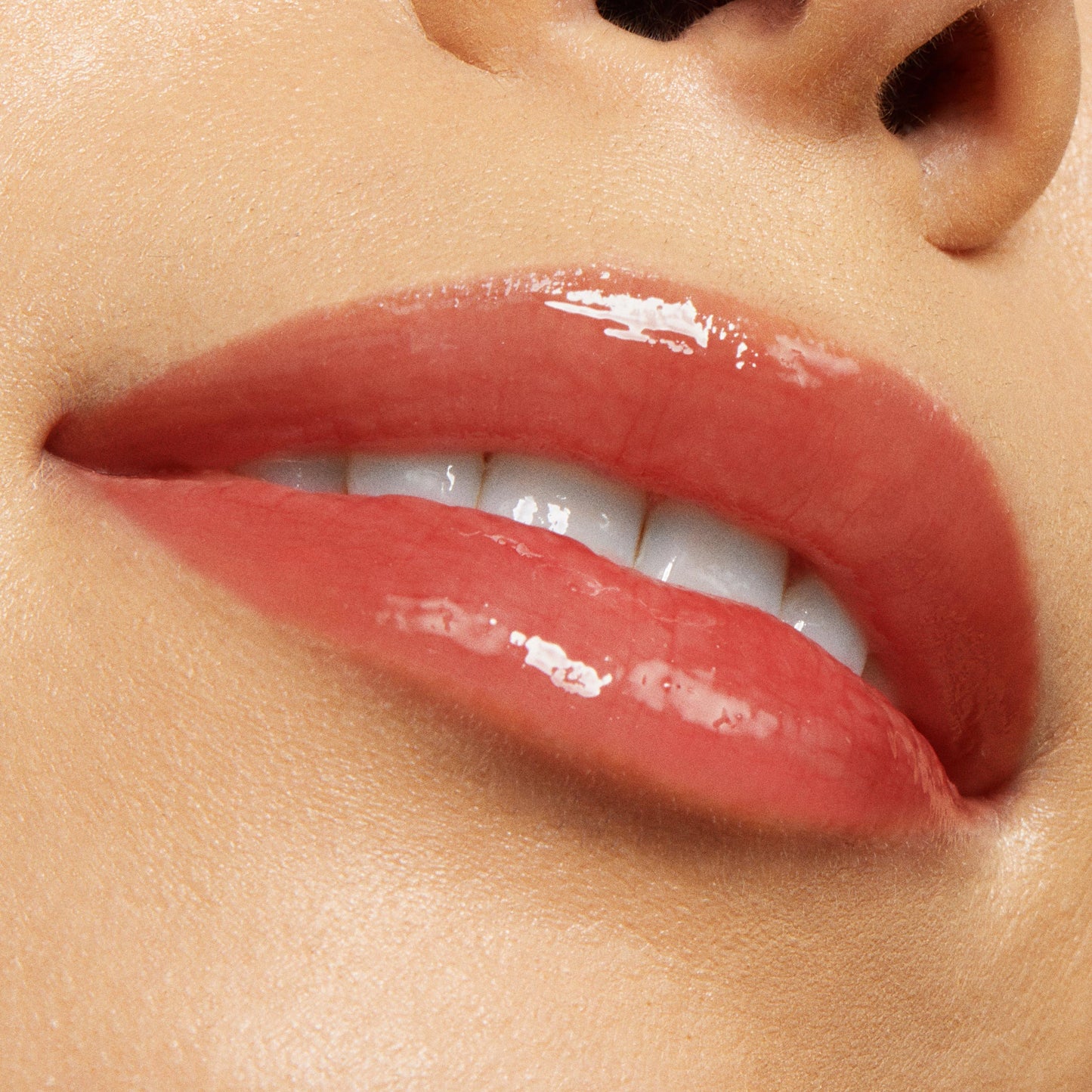 Lux Lip Oil - Image 2