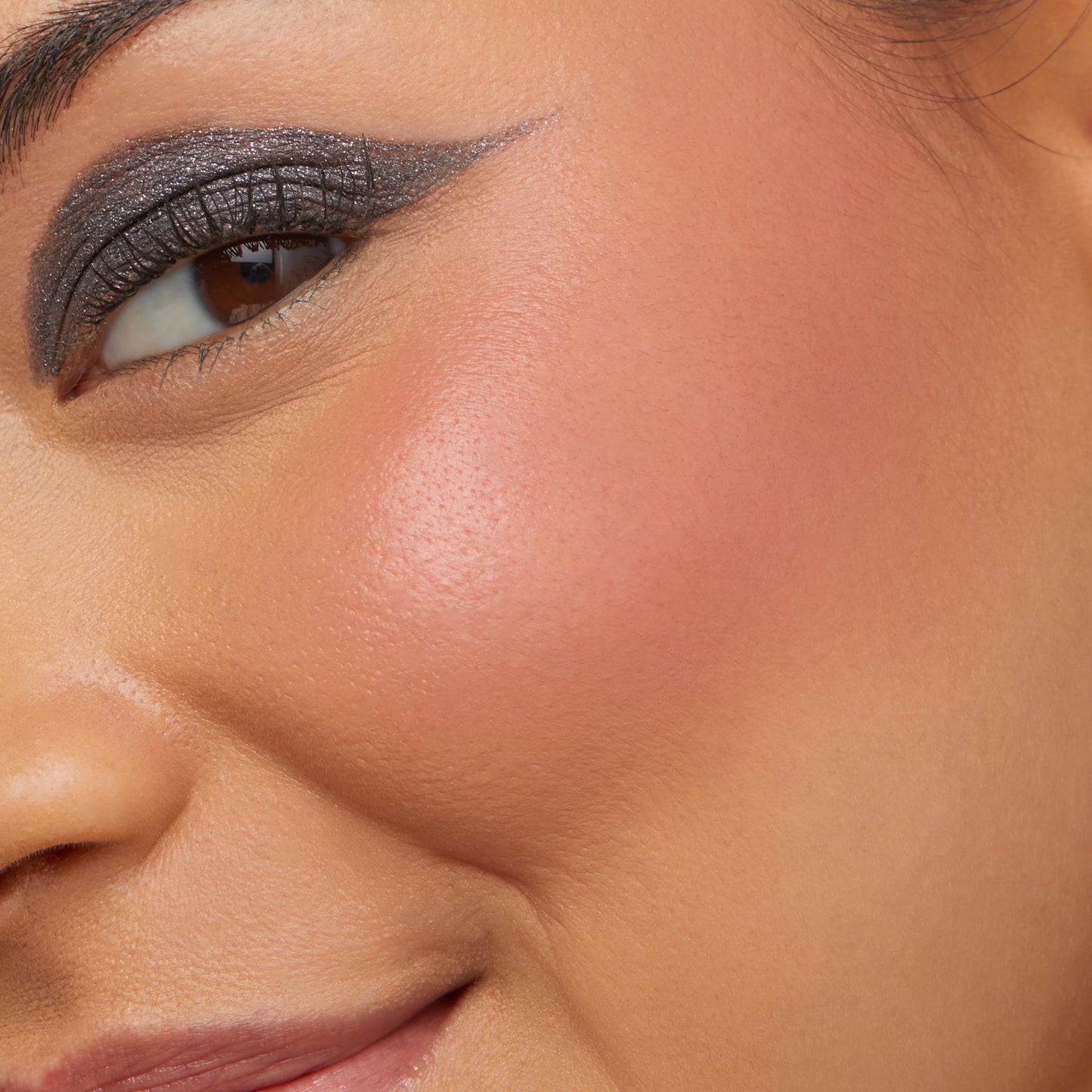 Cream Blush - Image 3