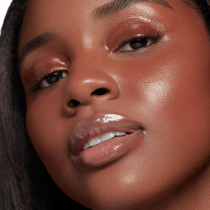 So Juicy Plumping Glossy Lip Oil & Lip Liner Kit - Image 5