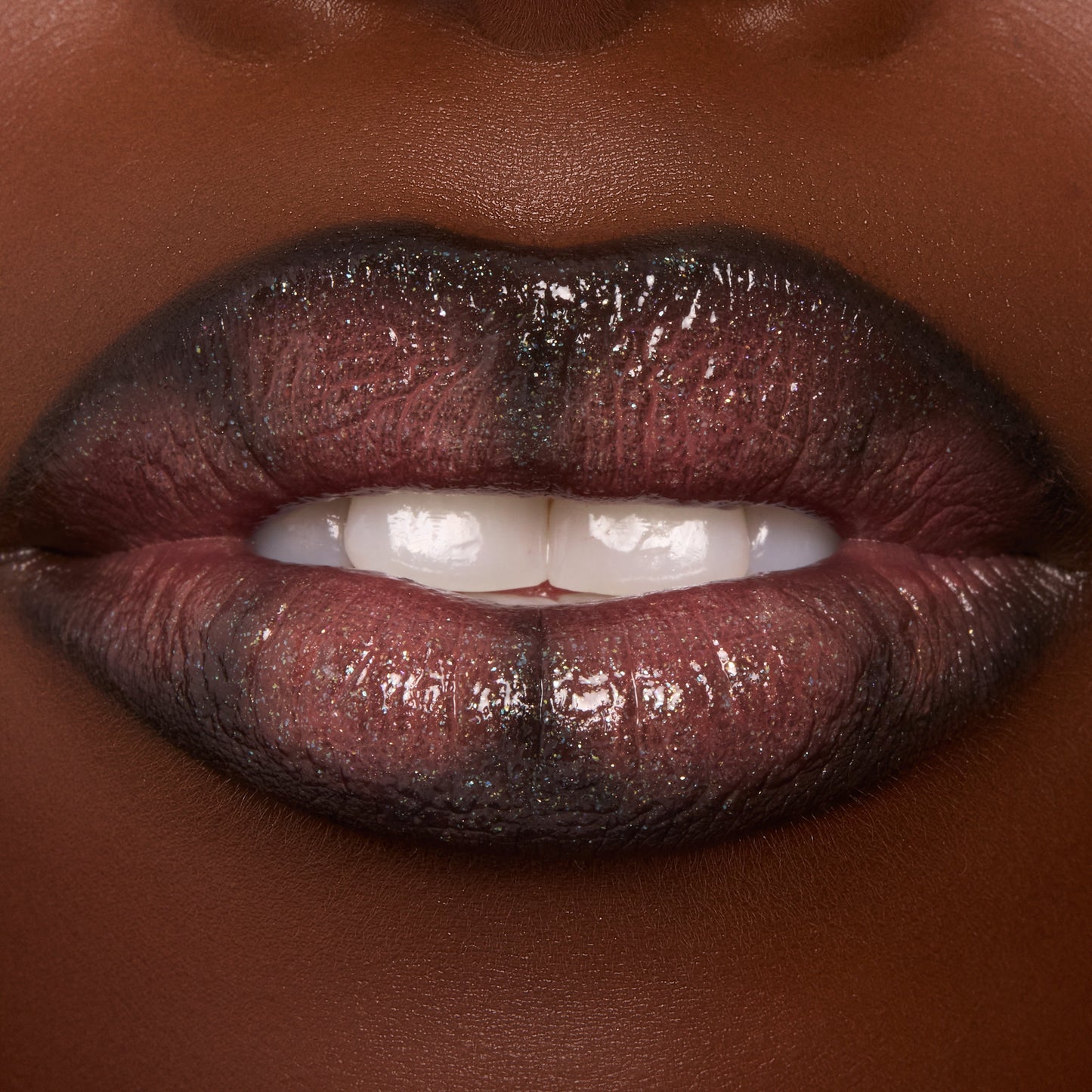 Ultra Glossy Lip - Image 6