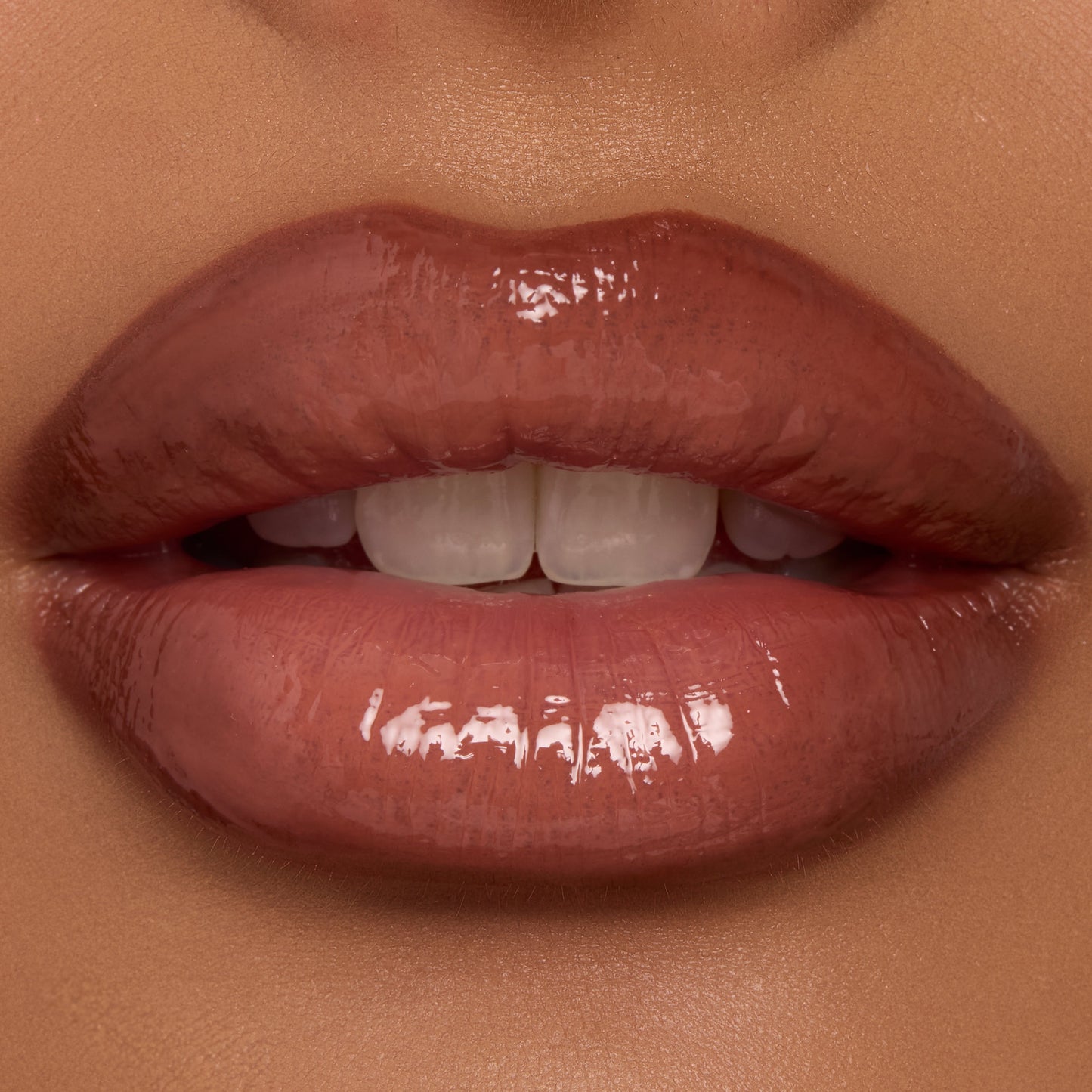 Ultra Glossy Lip - Image 3