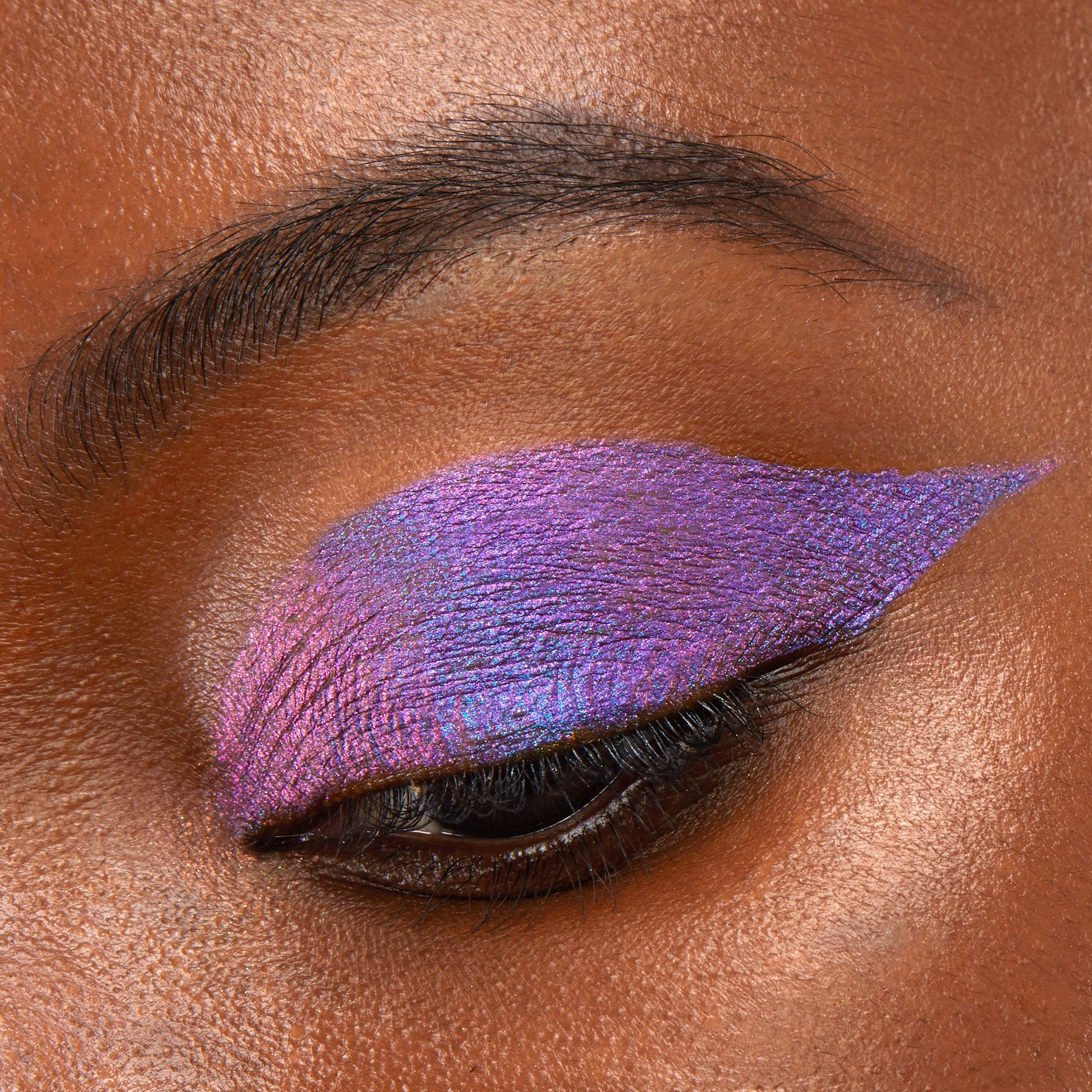 Chrome Liquid Shadow - Image 2