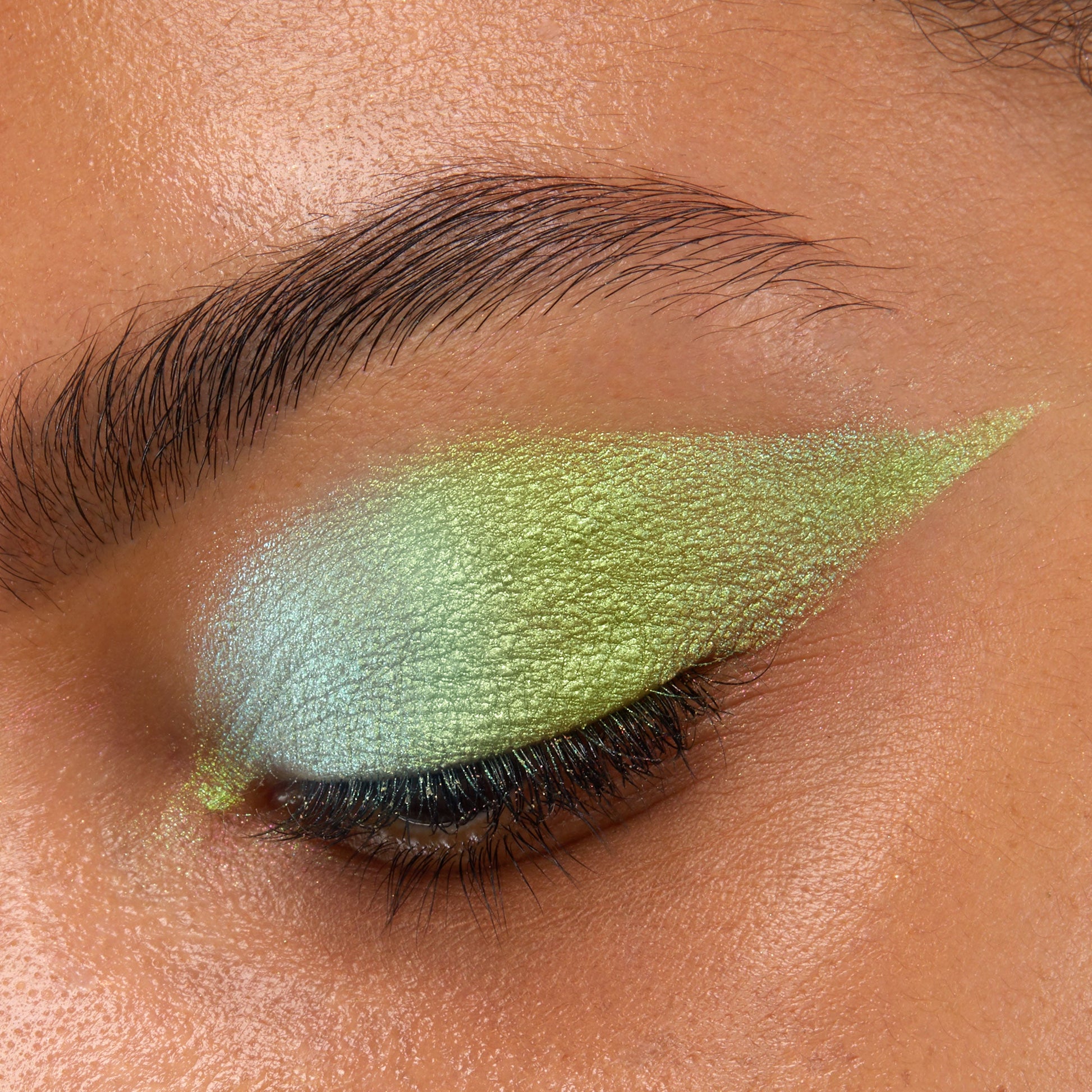 Chrome Liquid Shadow - Image 3