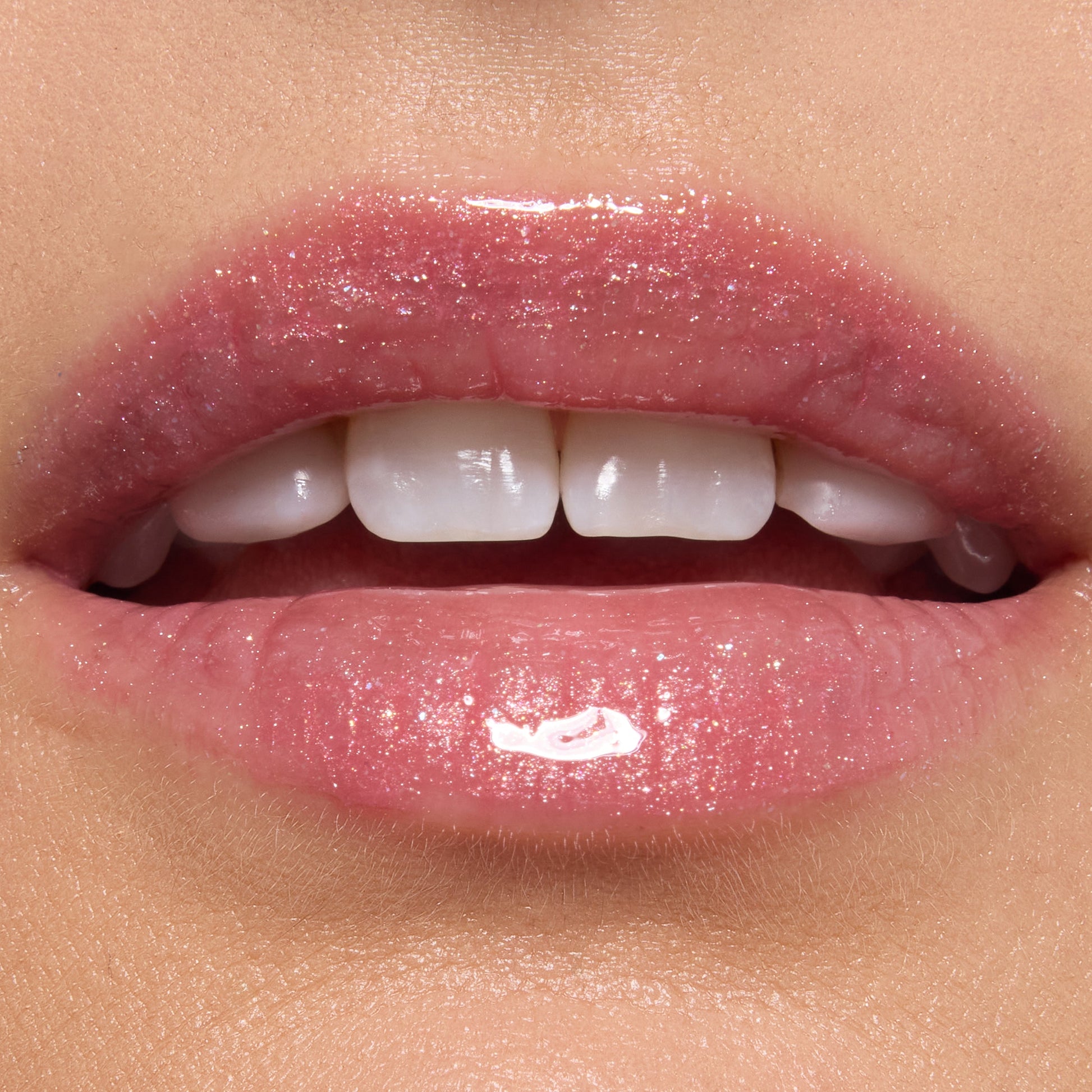 Ultra Glossy Lip - Image 5