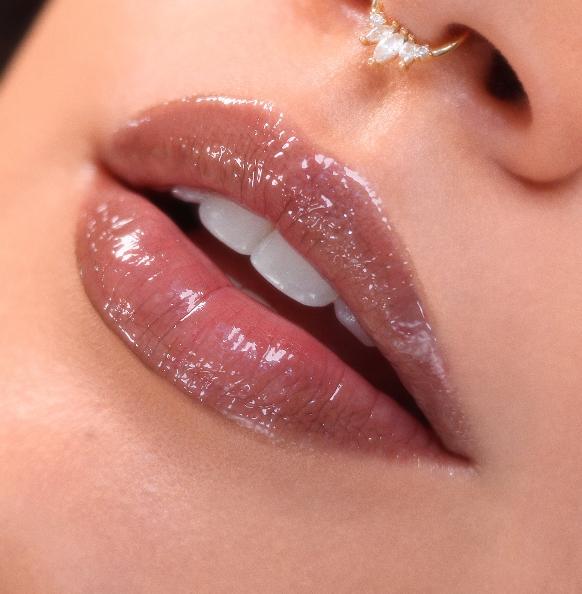 Lux Lip Oil - Image 3
