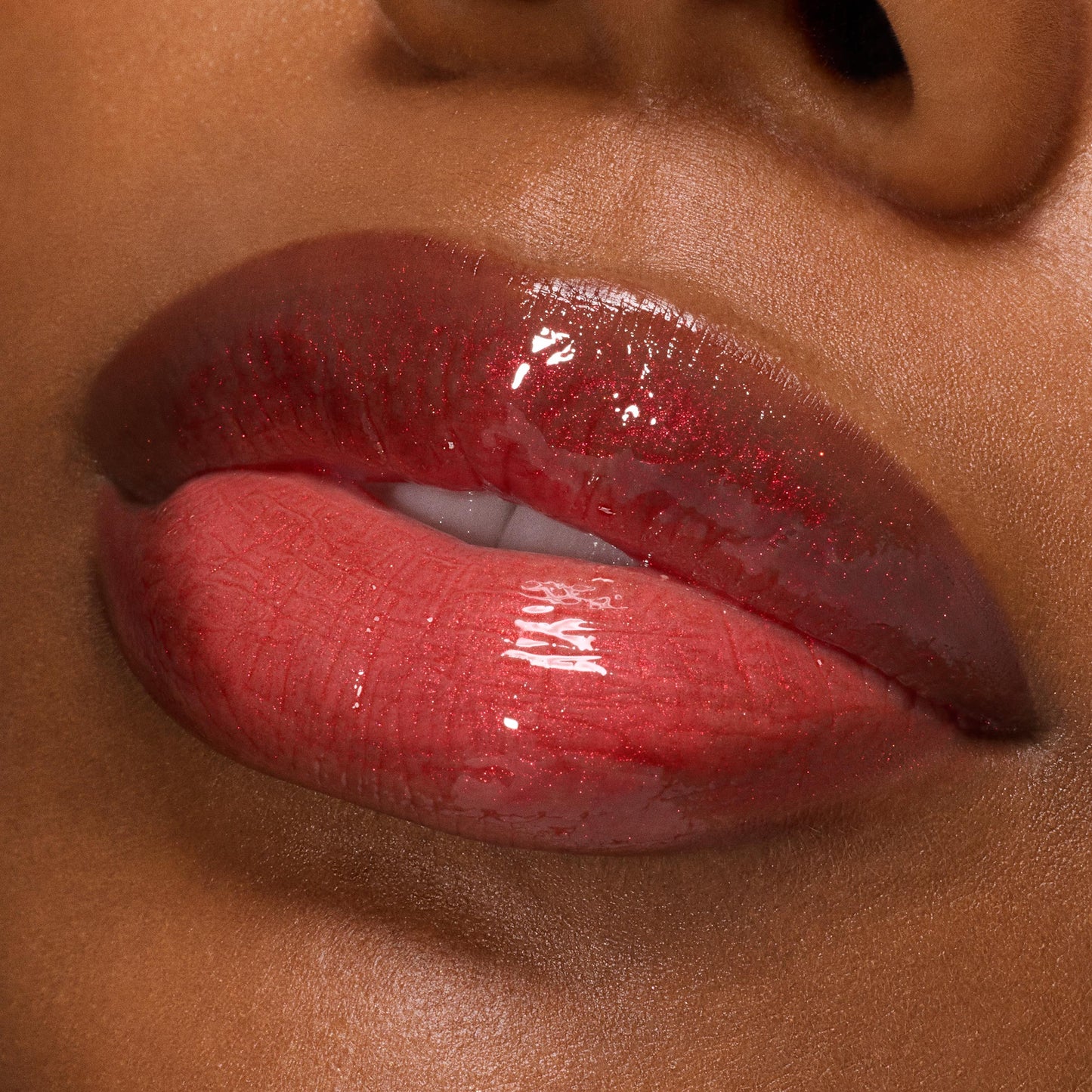 Ultra Glossy Lip - Image 4