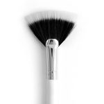 <span class=bbbbb>Fan Brush</span><br/><b class=ccccc>Highlighter Brush</b>