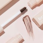 <strong class=aaaaa>Light Brown</strong><br/><span class=bbbbb>Brow Gel</span><br/><b class=ccccc>Lightweight Eyebrow Gel</b> - Image 2