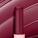 <strong class=aaaaa>Berry Spritz</strong><br/><span class=bbbbb>So Juicy Plumping Gloss Balm</span><br/><b class=ccccc>Lip Balm with Peptides</b>