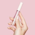 <strong class=aaaaa>20 Carats</strong><br/><span class=bbbbb>Ultra Glossy Lip</span><br/><b class=ccccc>Hydrating Lip Gloss</b> - Image 3