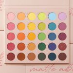 <strong class=aaaaa>Crazy For Hue</strong><br/><span class=bbbbb>Shadow Palette & Brush Set</span><br/><b class=ccccc>Crazy For Hue</b> - Image 3