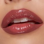 <strong class=aaaaa>Glazed Pout</strong><br/><span class=bbbbb>Lip Liner & Gloss Balm Set</span><br/><b class=ccccc>Glazed Pout</b> - Image 2