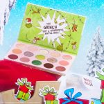 <span class=bbbbb>Grinch Glam</span><br/><b class=ccccc>Eyeshadow Palette & Body Glitter Gel Set</b>