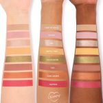 <span class=bbbbb>Chapter One</span><br/><b class=ccccc>Shadow Palette</b> - Image 3