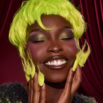 <span class=bbbbb>Grinch Glam</span><br/><b class=ccccc>Eyeshadow Palette & Body Glitter Gel Set</b> - Image 3