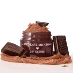 <strong class=aaaaa>Chocolate Milkshake</strong><br/><span class=bbbbb>Fresh Kiss Lip Scrub</span><br/><b class=ccccc>Exfoliating Sugar Lip Scrub</b>