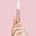 <strong class=aaaaa>Major Throwback</strong><br/><span class=bbbbb>Ultra Glossy Lip</span><br/><b class=ccccc>Hydrating Lip Gloss</b> - Image 3