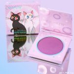 <strong class=aaaaa>Moon Kingdom</strong><br/><span class=bbbbb>Sailor Moon Pressed Powder Highlighter</span><br/><b class=ccccc>Radiant Powder Highlighter</b>
