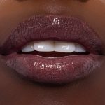 <strong class=aaaaa>Ogress</strong><br/><span class=bbbbb>Shrek Ultra Glossy Lip</span><br/><b class=ccccc>Lightweight Lip Gloss</b> - Image 4