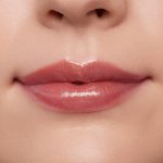 <strong class=aaaaa>Flynn Rider</strong><br/><span class=bbbbb>Tangled Ultra Glossy Lip</span><br/><b class=ccccc>Hydrating Lip Gloss</b> - Image 4