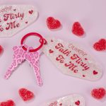 <span class=bbbbb>Flirty Talk</span><br/><b class=ccccc>Keychain</b>