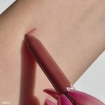 <strong class=aaaaa>Yasmin</strong><br/><span class=bbbbb>Bratz Lippie Kits</span><br/><b class=ccccc>Yasmin</b> - Image 6