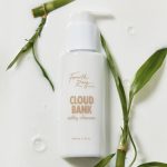 <span class=bbbbb>Cloud Bank Milky Cleanser</span><br/><b class=ccccc>Calming Milky Cleanser</b>